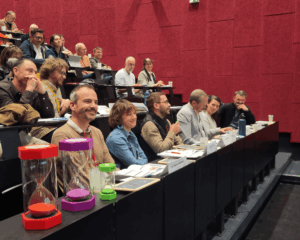 les membres de commission